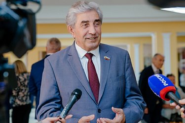 Внимание! «Прямая линия» с Сергеем Грачевым